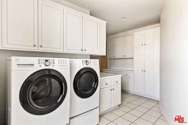 Interior, Recessed Lighting, Washer