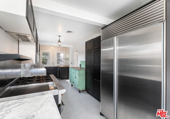 Interior, Kitchen, Pendant Lights, Stainless Steel Appliances
