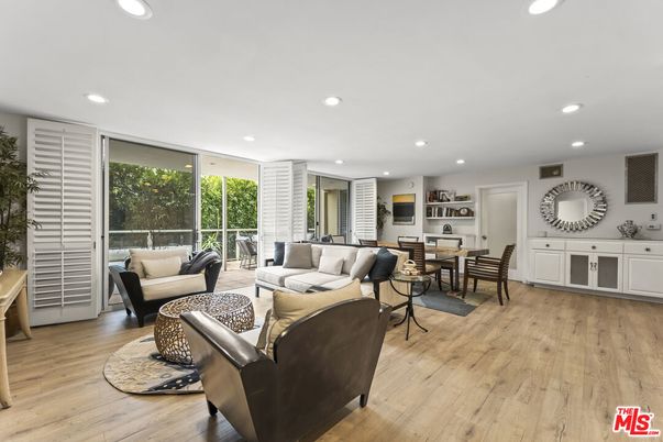 Dining room, Interior, Living room, Recessed Lighting, Wood Texture Flooring