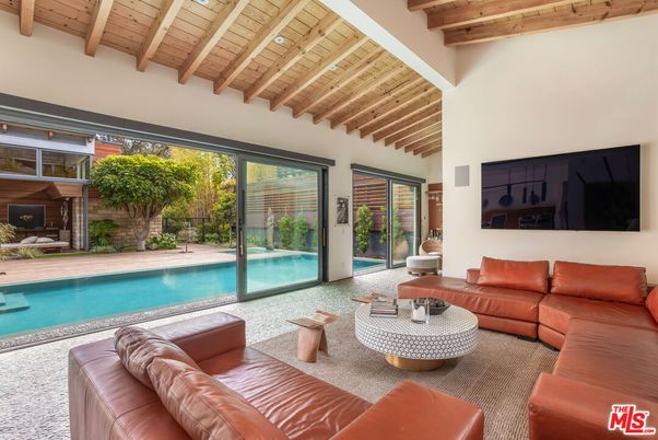 Interior, Living room, Pool, Wooden Beams, Wooden Ceilings