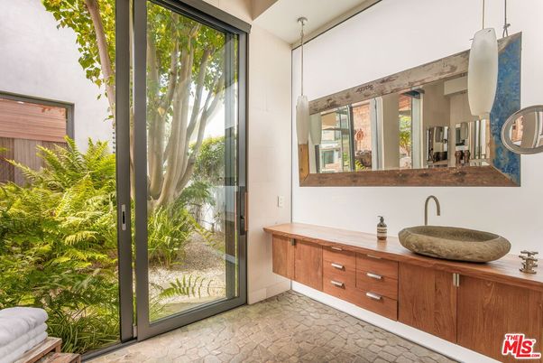 Bathroom, Interior, Pendant Lights