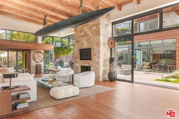 Dining room, Fireplace, Interior, Living room, Stone Walls, Wooden Beams, Wooden Ceilings, Wood Texture Flooring