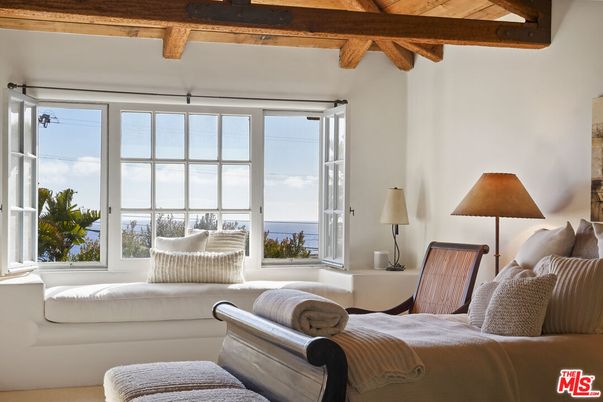 Bedroom, Interior, Water, Wooden Beams, Wooden Ceilings