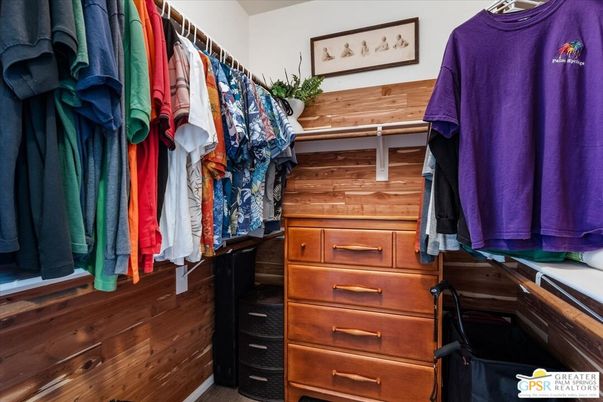Interior, Walk-in Closets