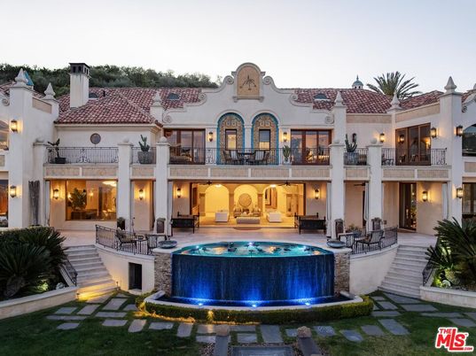 Exterior, Facade, Pool, Spanish Mediterranean
