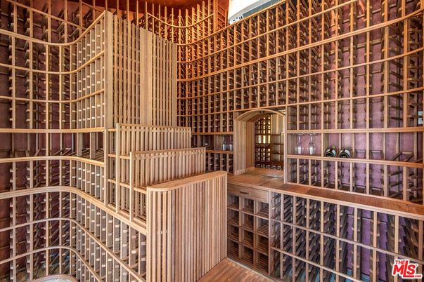 Interior, Wine Storage, Wood Texture Flooring