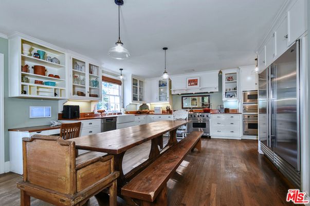 Interior, Kitchen, Pendant Lights, Stainless Steel Appliances, Wood Texture Flooring