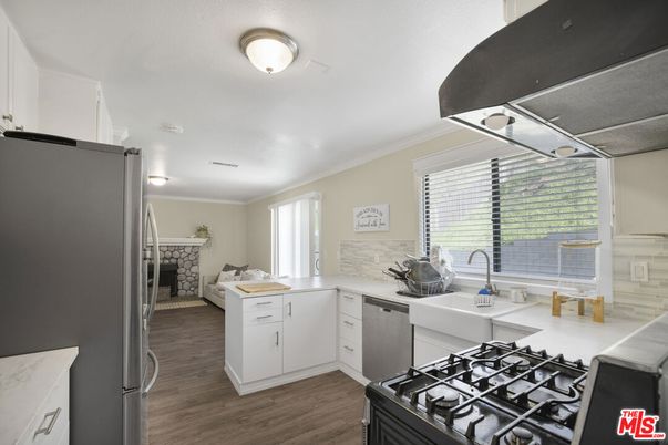 Interior, Kitchen, Wood Texture Flooring