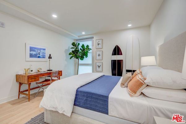 Bedroom, Home Office, Interior, Recessed Lighting, Wood Texture Flooring