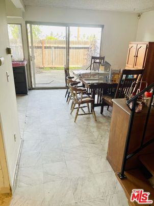 Dining room, Interior, Marble