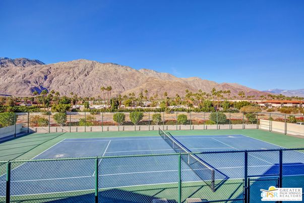 Exterior, Tennis Courts