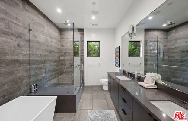 Bathroom, Dual Sink Vanities, Free Standing Baths, Glass Shower, Interior, Recessed Lighting