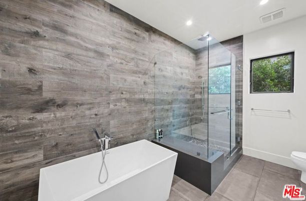 Bathroom, Free Standing Baths, Glass Shower, Interior, Recessed Lighting