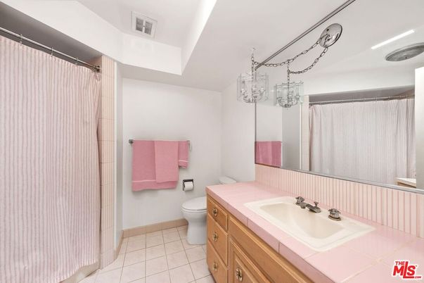 Bathroom, Chandelier, Interior, Tile Countertops