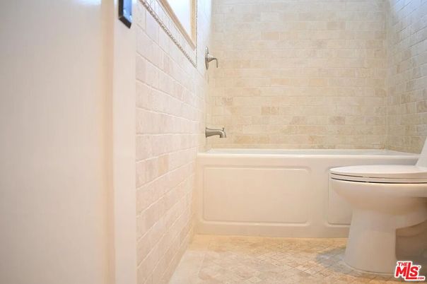 Bathroom, Interior, Stone Walls