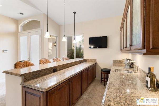 Dining room, Interior, Pendant Lights