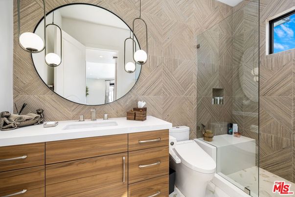 Bathroom, Glass Shower, Interior, Pendant Lights