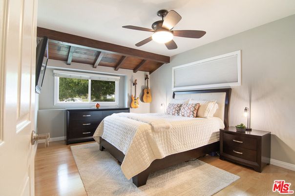 Bedroom, Interior, Wooden Beams, Wooden Ceilings, Wood Texture Flooring