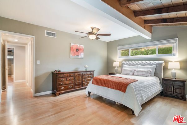 Bedroom, Interior, Wooden Beams, Wooden Ceilings, Wood Texture Flooring