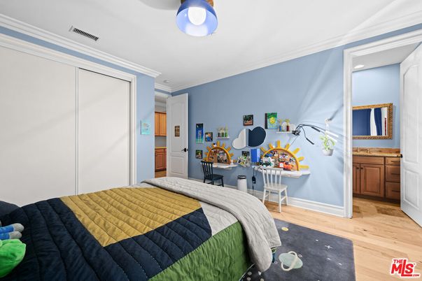 Bedroom, Home Office, Interior, Wood Texture Flooring