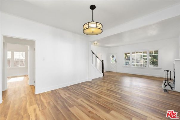 Empty room, Interior, Pendant Lights, Wood Texture Flooring