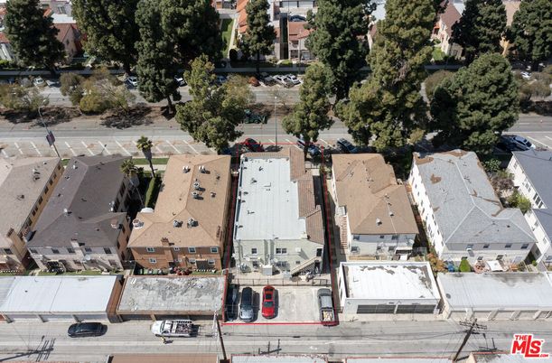 Exterior, Drone