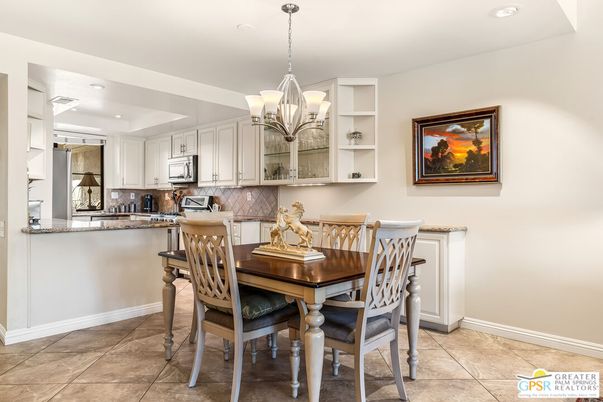 Chandelier, Dining room, Interior, Kitchen, Recessed Lighting