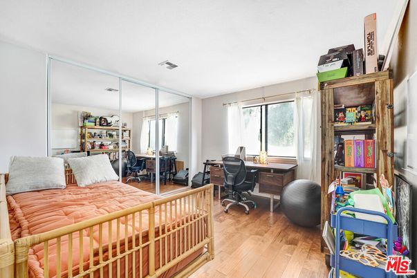 Bedroom, Home Office, Interior, Wood Texture Flooring