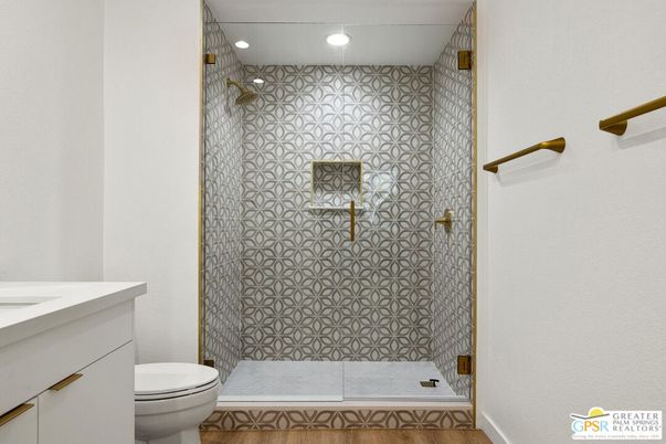 Bathroom, Interior, Recessed Lighting, Wood Texture Flooring