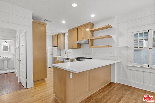 Interior, Kitchen, Recessed Lighting, Wood Texture Flooring