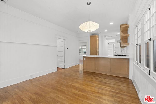 Interior, Kitchen, Pendant Lights, Recessed Lighting, Wood Texture Flooring