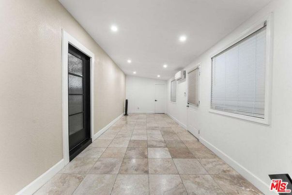 Interior, Recessed Lighting