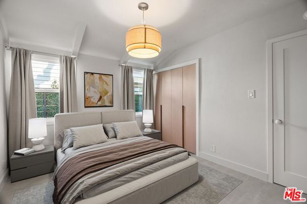 Bedroom, Interior, Pendant Lights