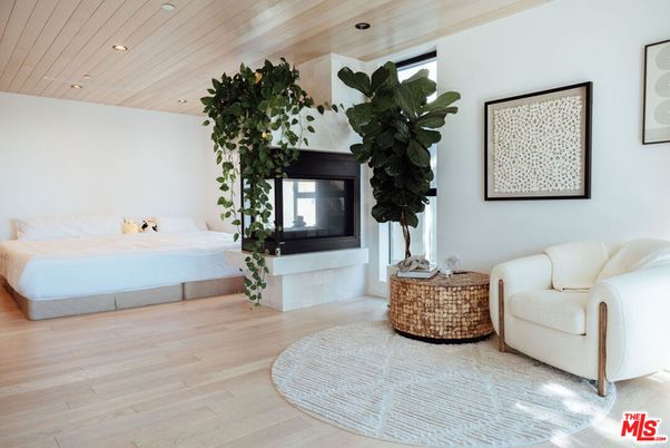 Bedroom, Fireplace, Interior, Recessed Lighting, Wooden Ceilings, Wood Texture Flooring