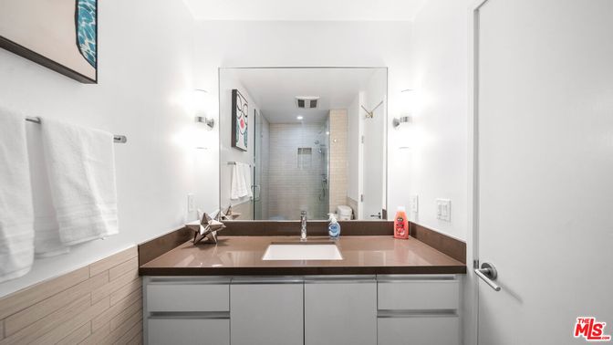 Bathroom, Dual Sink Vanities, Glass Shower, Interior