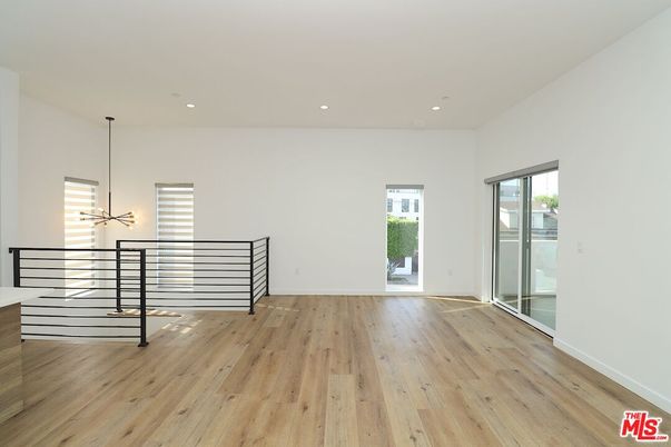 Empty room, Interior, Pendant Lights, Recessed Lighting, Wood Texture Flooring