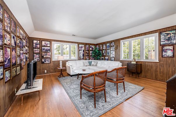 Dining room, Interior, Living room, Wood Texture Flooring