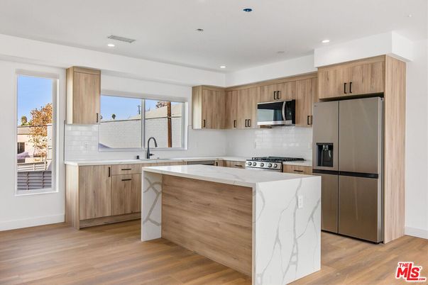 Interior, Kitchen, Recessed Lighting, Stainless Steel Appliances, Wood Texture Flooring