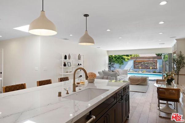 Interior, Kitchen, Living room, Pendant Lights, Recessed Lighting, Wood Texture Flooring