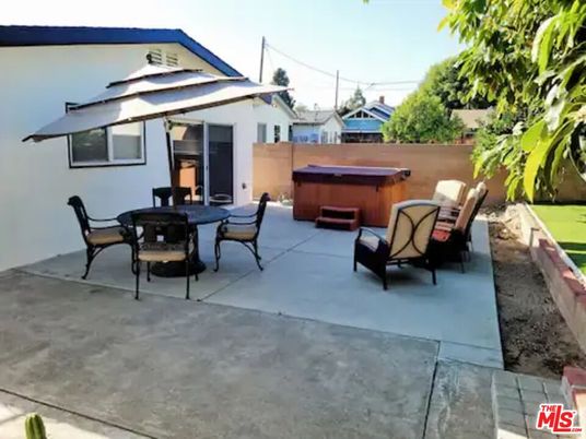 Backyard, Exterior, Hot Tub