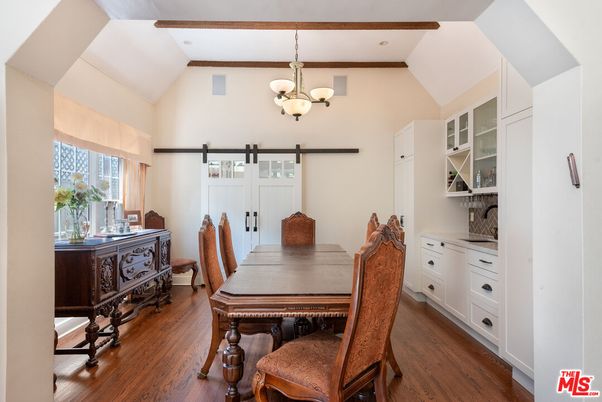 Chandelier, Dining room, Interior, Pendant Lights, Wood Texture Flooring