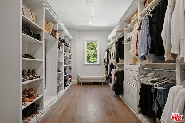 Interior, Recessed Lighting, Walk-in Closets, Wood Texture Flooring
