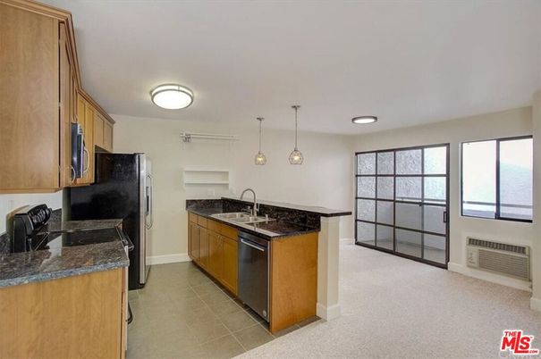 Interior, Kitchen, Pendant Lights, Recessed Lighting