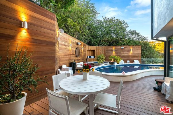 Exterior, Pool, Wooden Walls
