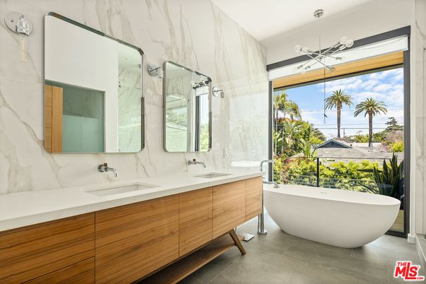 Bathroom, Dual Sink Vanities, Free Standing Baths, Glass Shower, Interior, Marble Walls, Pendant Lights
