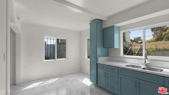 Interior, Marble, Recessed Lighting