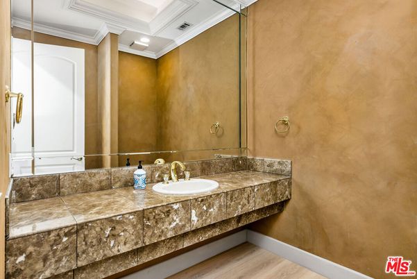 Bathroom, Dual Sink Vanities, Interior, Recessed Lighting, Wood Texture Flooring