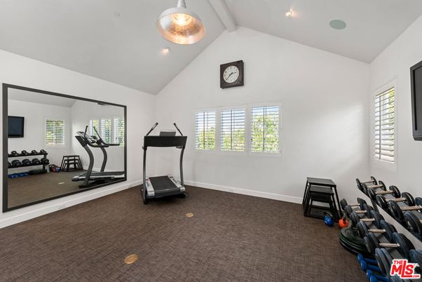 Fitness Equipment, Interior, Recessed Lighting