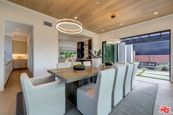 Dining room, Fireplace, Interior, Pendant Lights, Recessed Lighting, Wooden Ceilings, Wood Texture Flooring
