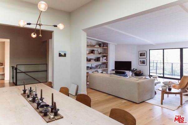 Interior, Living room, Pendant Lights, Wood Texture Flooring
